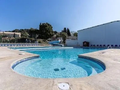 Apartman Dans Avec Piscine